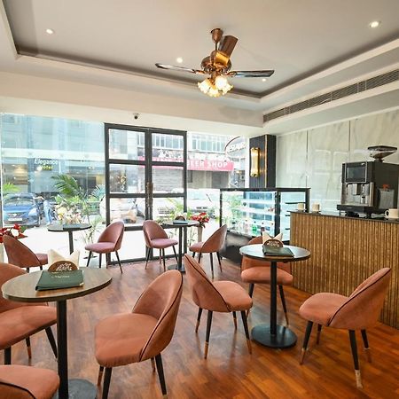 Hotel Krishna Deluxe-By Rcg Hotels New Delhi Ngoại thất bức ảnh