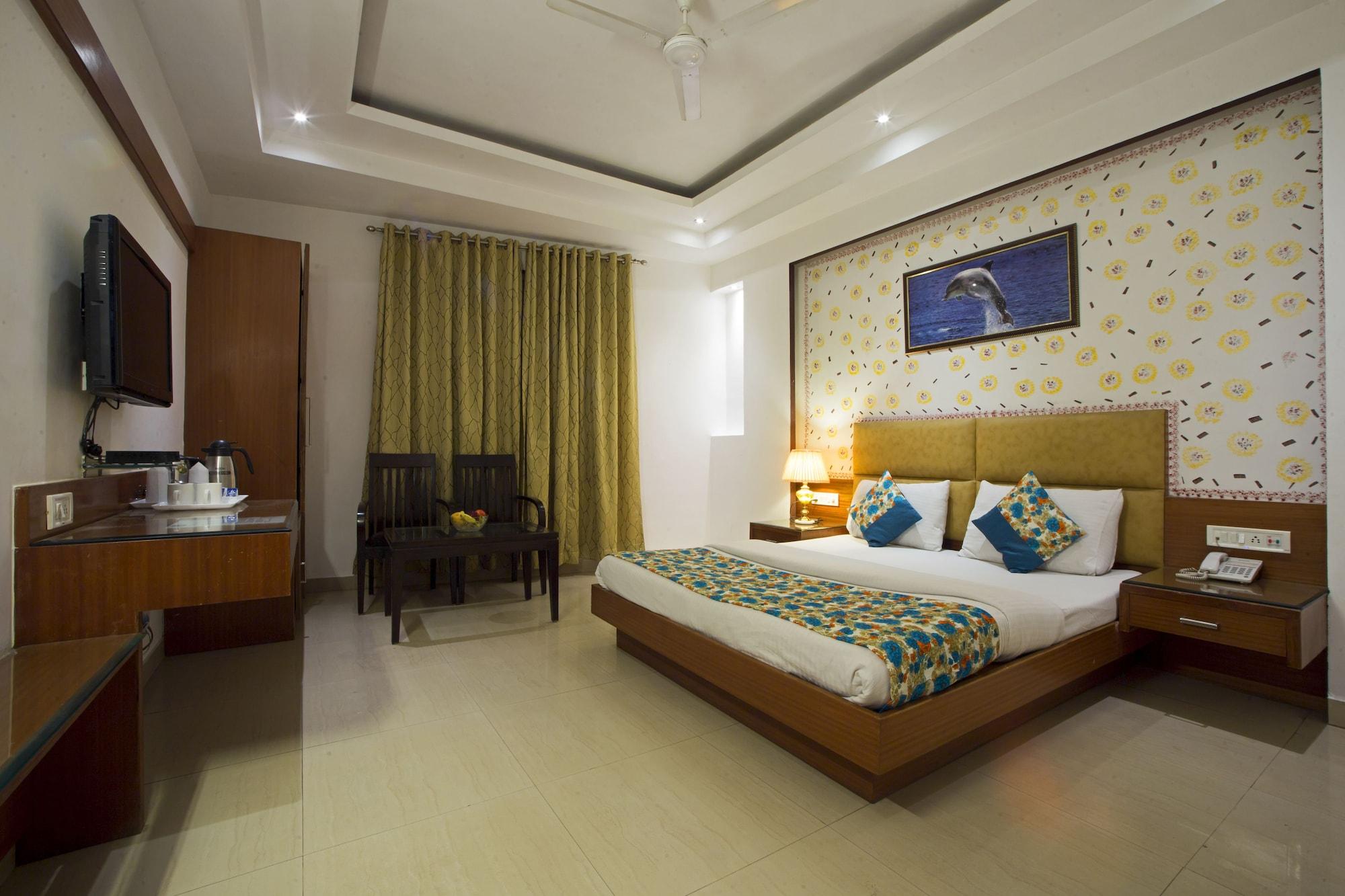 Hotel Krishna Deluxe-By Rcg Hotels New Delhi Ngoại thất bức ảnh
