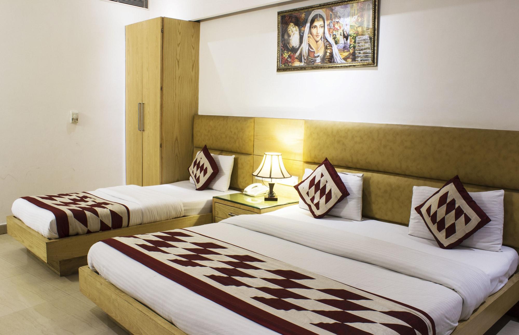 Hotel Krishna Deluxe-By Rcg Hotels New Delhi Ngoại thất bức ảnh