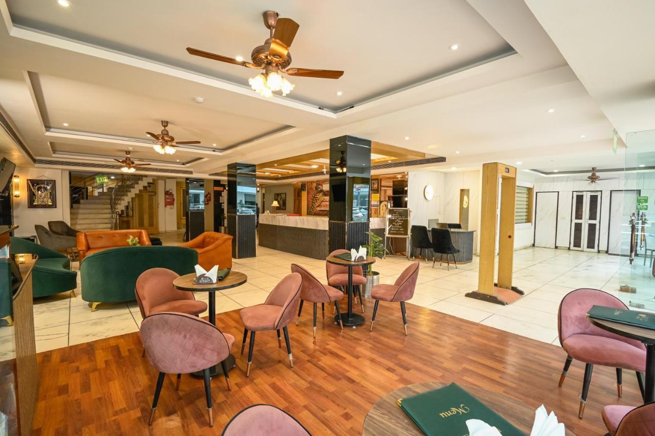 Hotel Krishna Deluxe-By Rcg Hotels New Delhi Ngoại thất bức ảnh